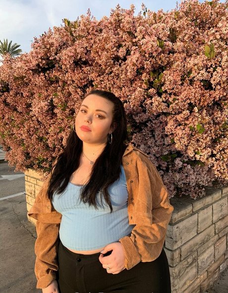 queenmaison model porn pic