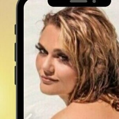 purple leo model perfect pics