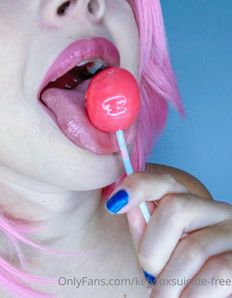 kelyfoxsuicide free model sexy images