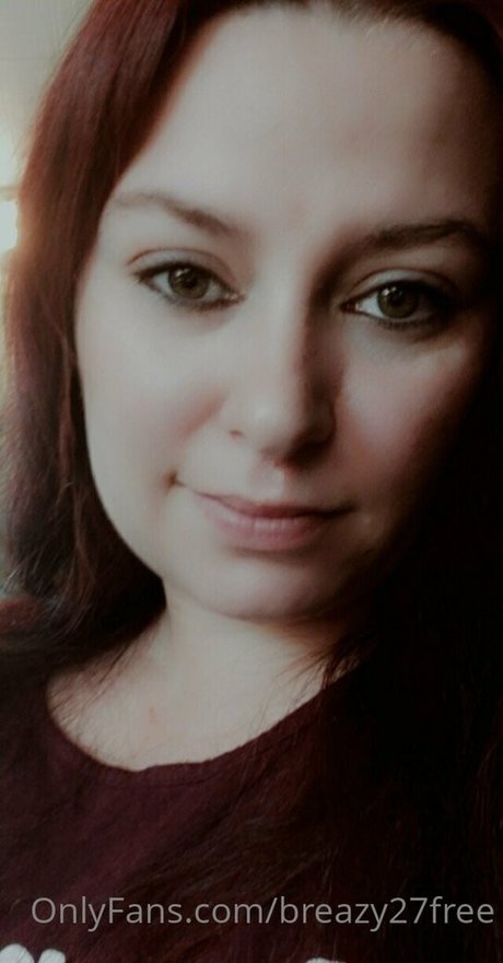 breazy27free model pornographic pic