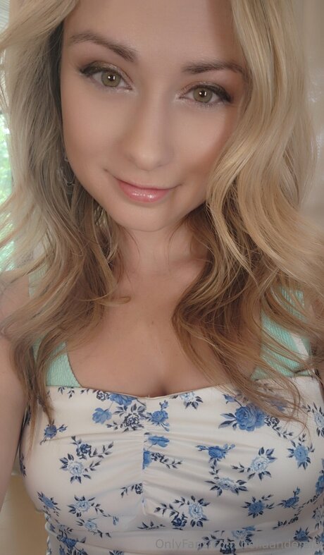 BellaAndersin art pornstar gallery