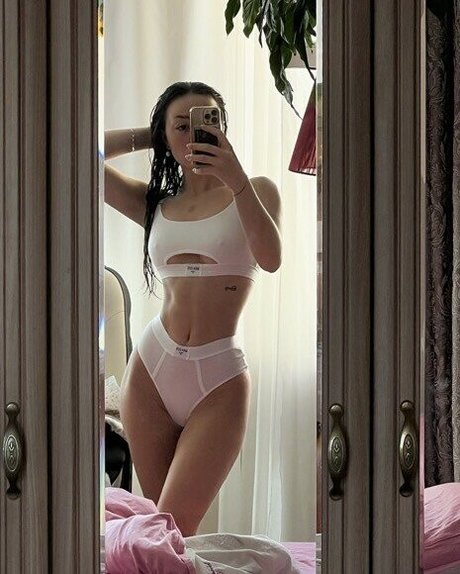 Story ri high quality model img