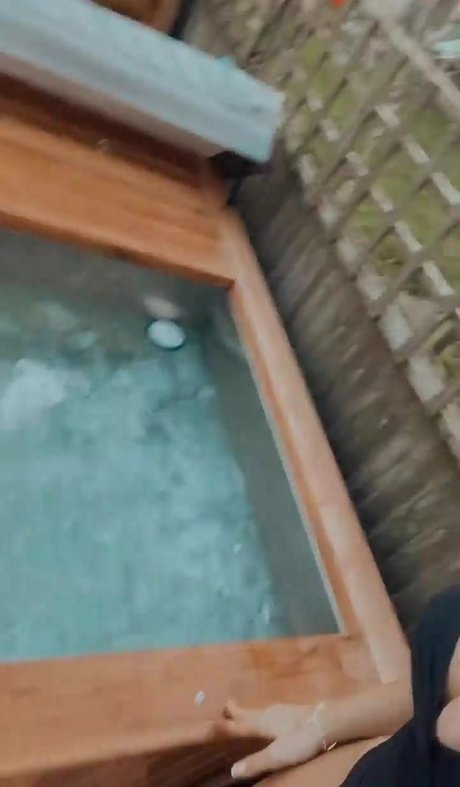 Tonia Buxton art actress pic