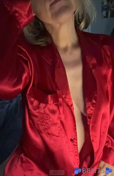 _blueberrymama 75 nice pornstar image