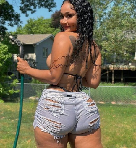 Darla Dimples top actress images