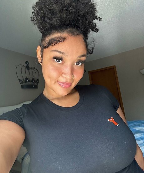 Darla Dimples best star img