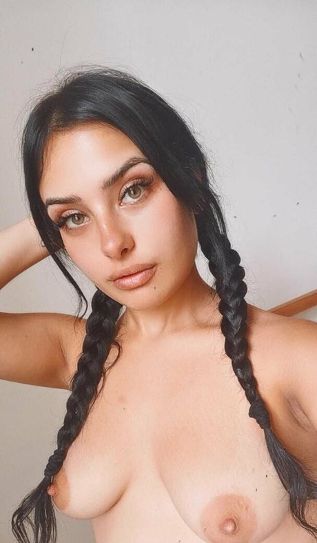 mariawars hot model image