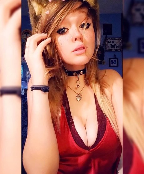 KittyKrystl pornstar sexy pictures