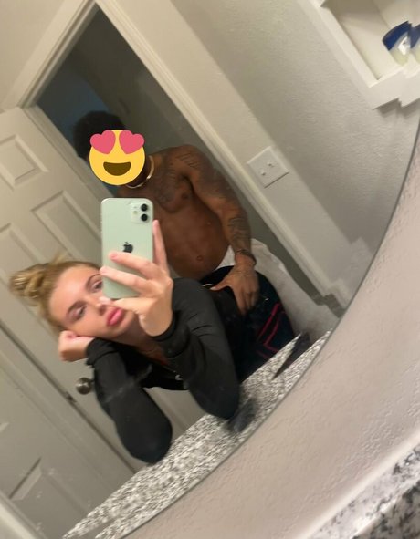 Cecily Demille xxx pornstar gallery