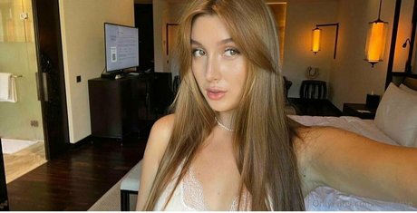 kerry me pretty pornstar img