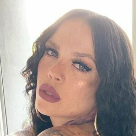 rabbitliciousss hot pornstar archive