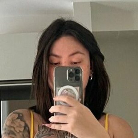 Bruna Tivo beautiful model photos