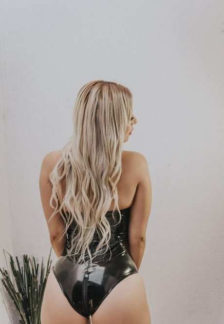 Alemia Rojas sex star gallery