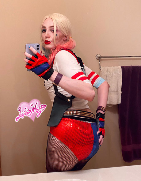 Lucia Maya pornstar sexy picture