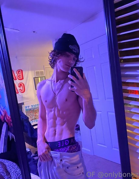 onlybonez model pretty img