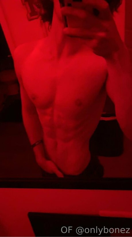 onlybonez model exclusive img