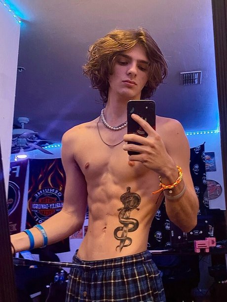 onlybonez pretty pornstar photo