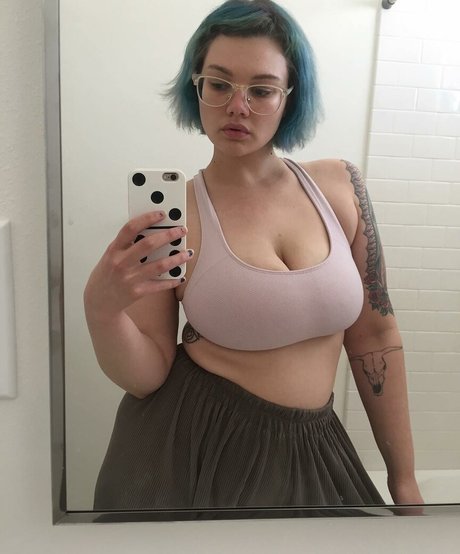 isabel hendrix star naked picture