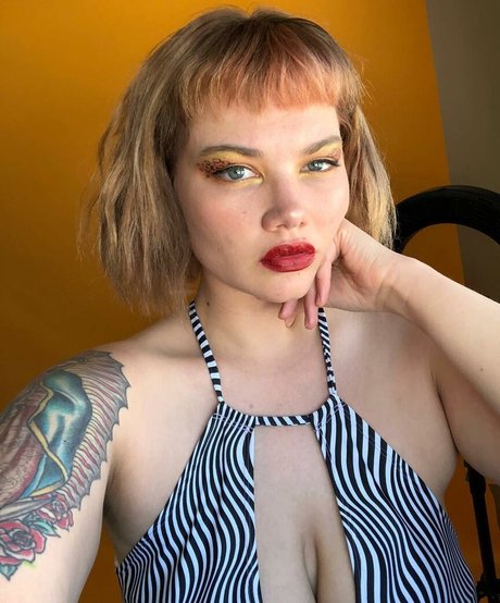 isabel hendrix pornstar naked image