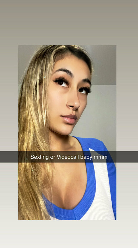 serenaamoon sexy pornstar gallery