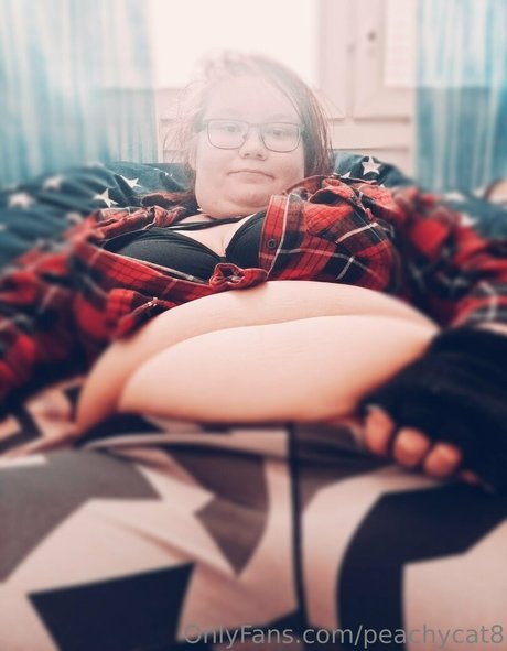 peachycat8 actress archive