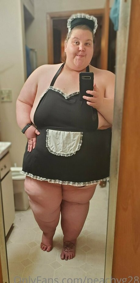 peachyg28 model hot photos