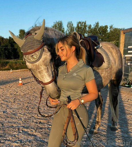 lia sugar star high quality image