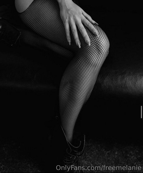 freemelanie hot actress galleries