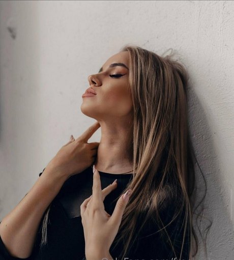 freemelanie best actress gallery