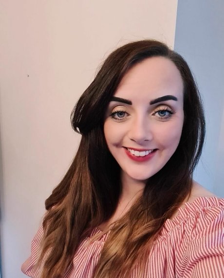 Ashy36 model nice pic