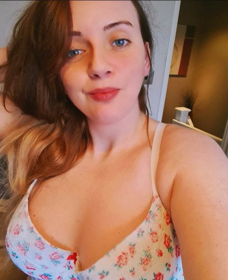 Ashy36 exclusive model gallery