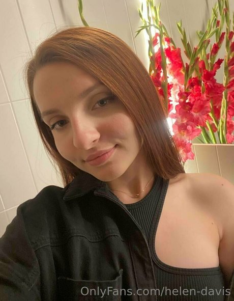 Helen Davis star nude pic