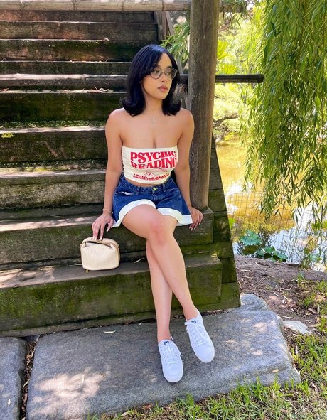 itsqueennovaa model xxx pic