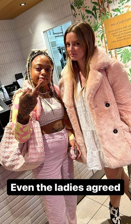 Dakota Blue Richards nice pornstar pictures