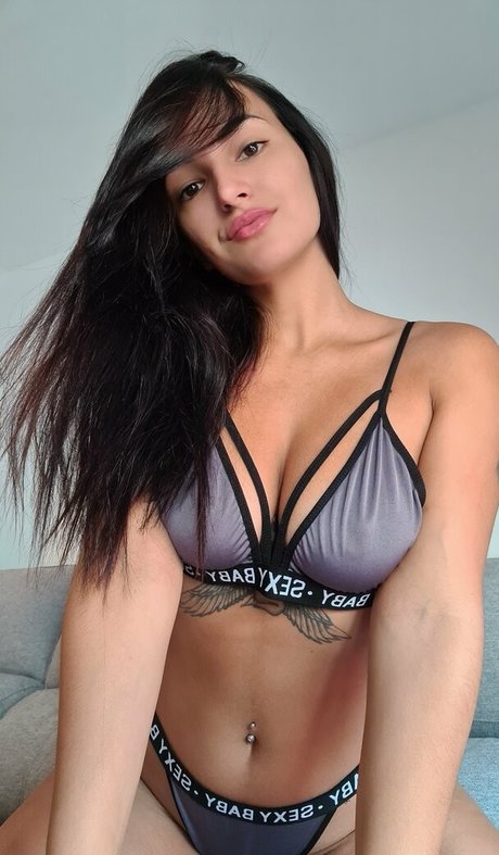 claudiabavel beautiful star images