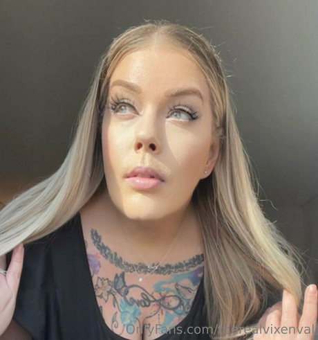 therealvixenval high quality model img