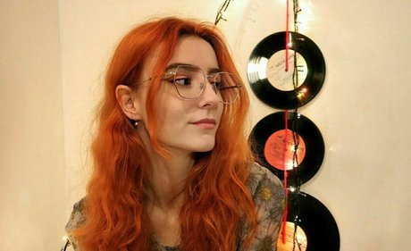 freedomsun nude pornstar pics