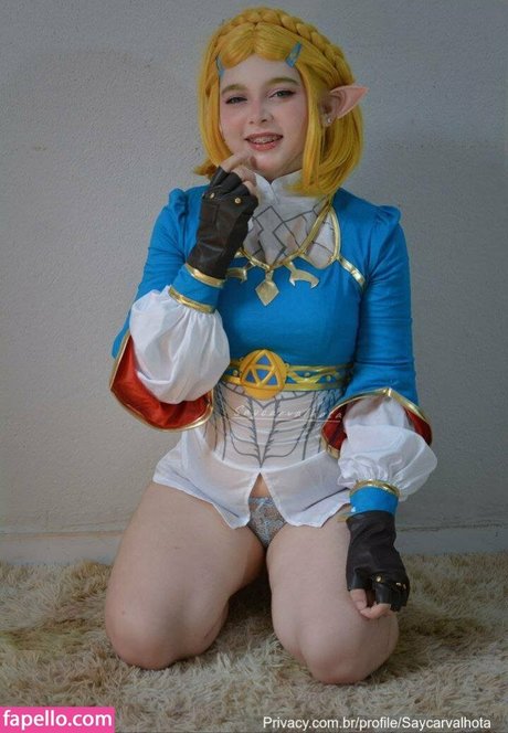 Sarah Carvalhota model sexy pic