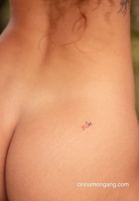 Eva Adams pornstar hot pics