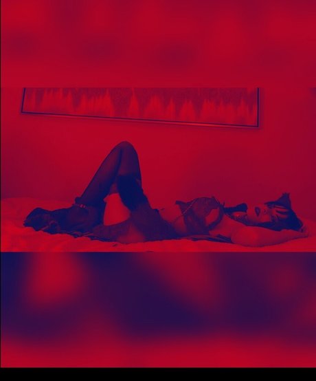 Savage Little Kitty Kat art actress galleries