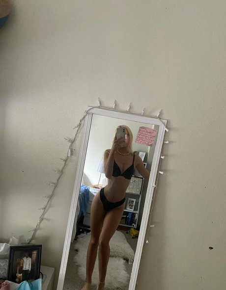 aubreyluvsss high quality model photo