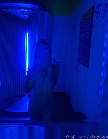 aubreyluvsss nude pornstar archive