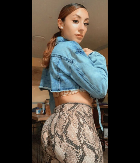 Fridaxitlalhic porn actress pic