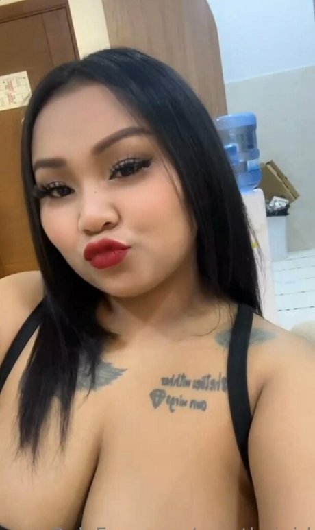 oporthaigirl free model pictures