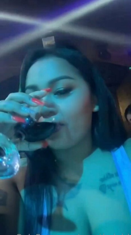 oporthaigirl model pretty photo