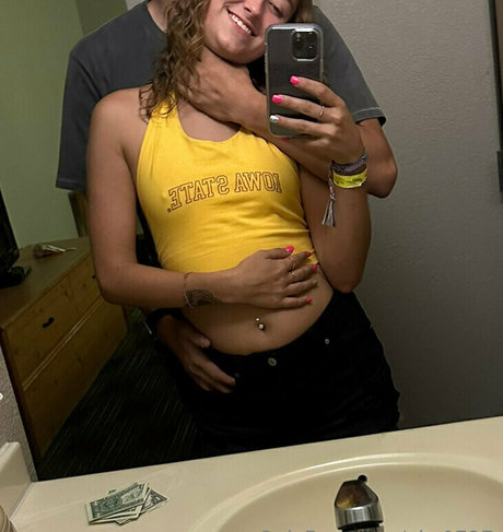 abs0727 free actress pic