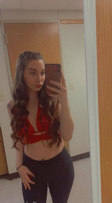 bayleeann hd actress picture