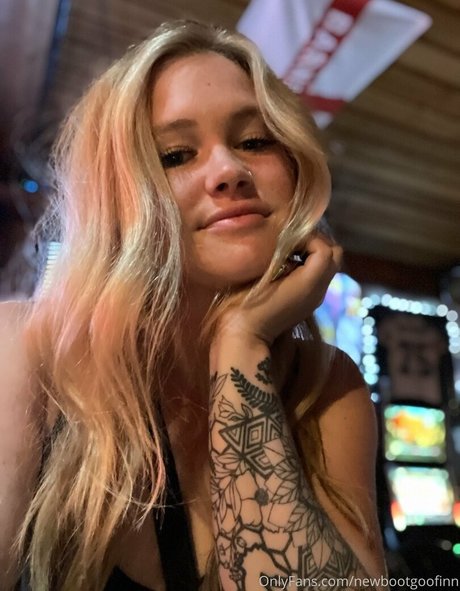 newbootgoofinn high quality actress galleries