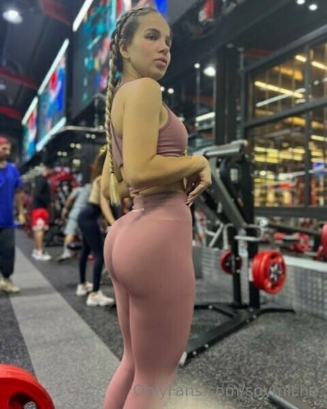 Martii Soymiche hot model picture