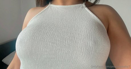 peachyybaby7 star porn image